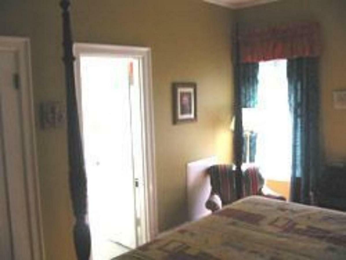 The Villa Bed & Breakfast (Adults Only) Tacoma Exterior foto